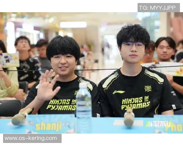 周秀英深度解析CSGO游戏技巧与心得分享，助你提升竞技水平